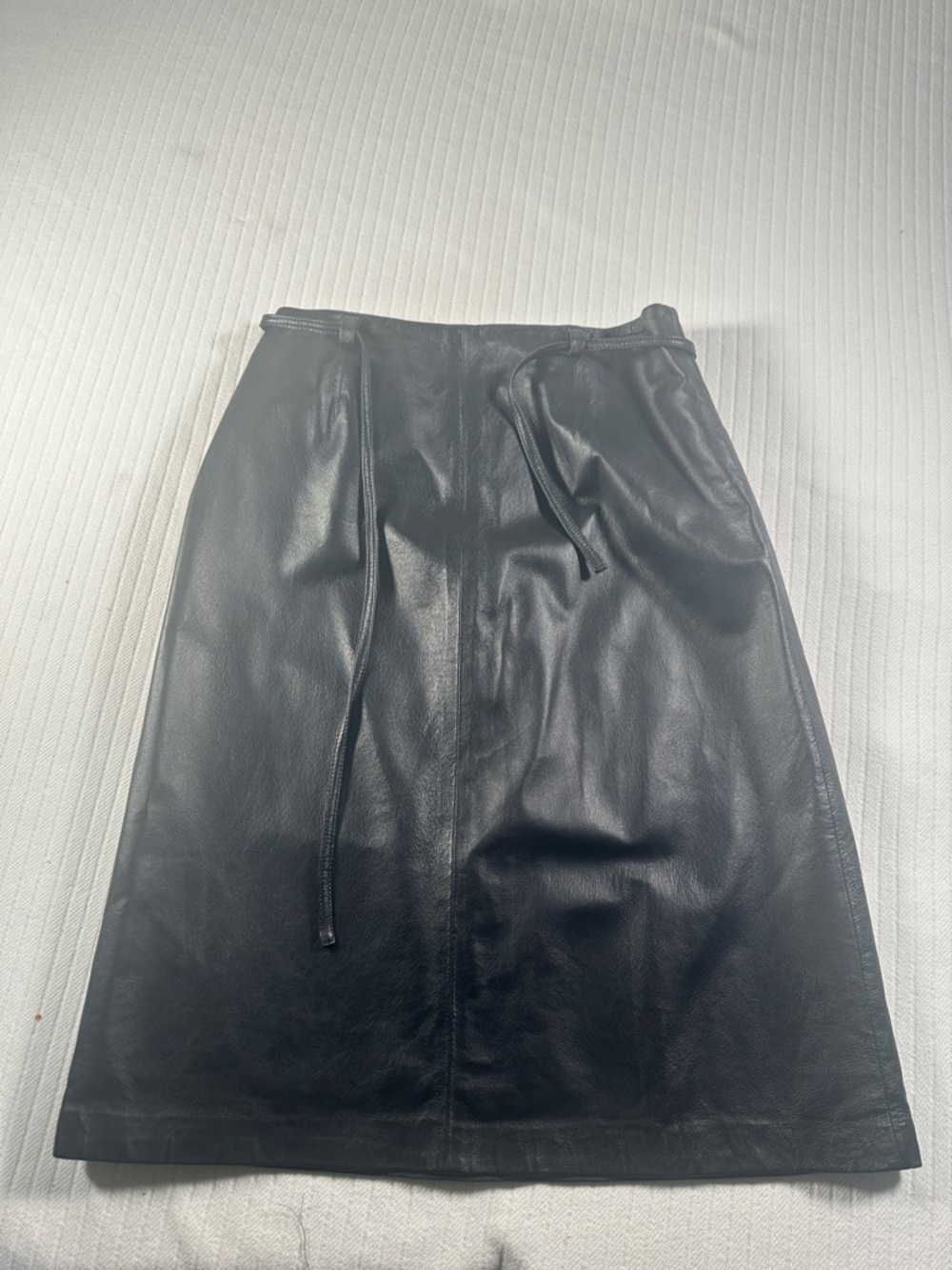 Boutique Europa women’s size 10 leather skirt
